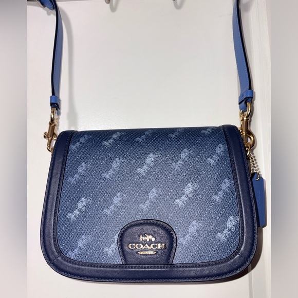 Coach Handbags - 💙 Coach Saddle Bag 20 Signature Canvas & Leather Horse & Carriage C4059